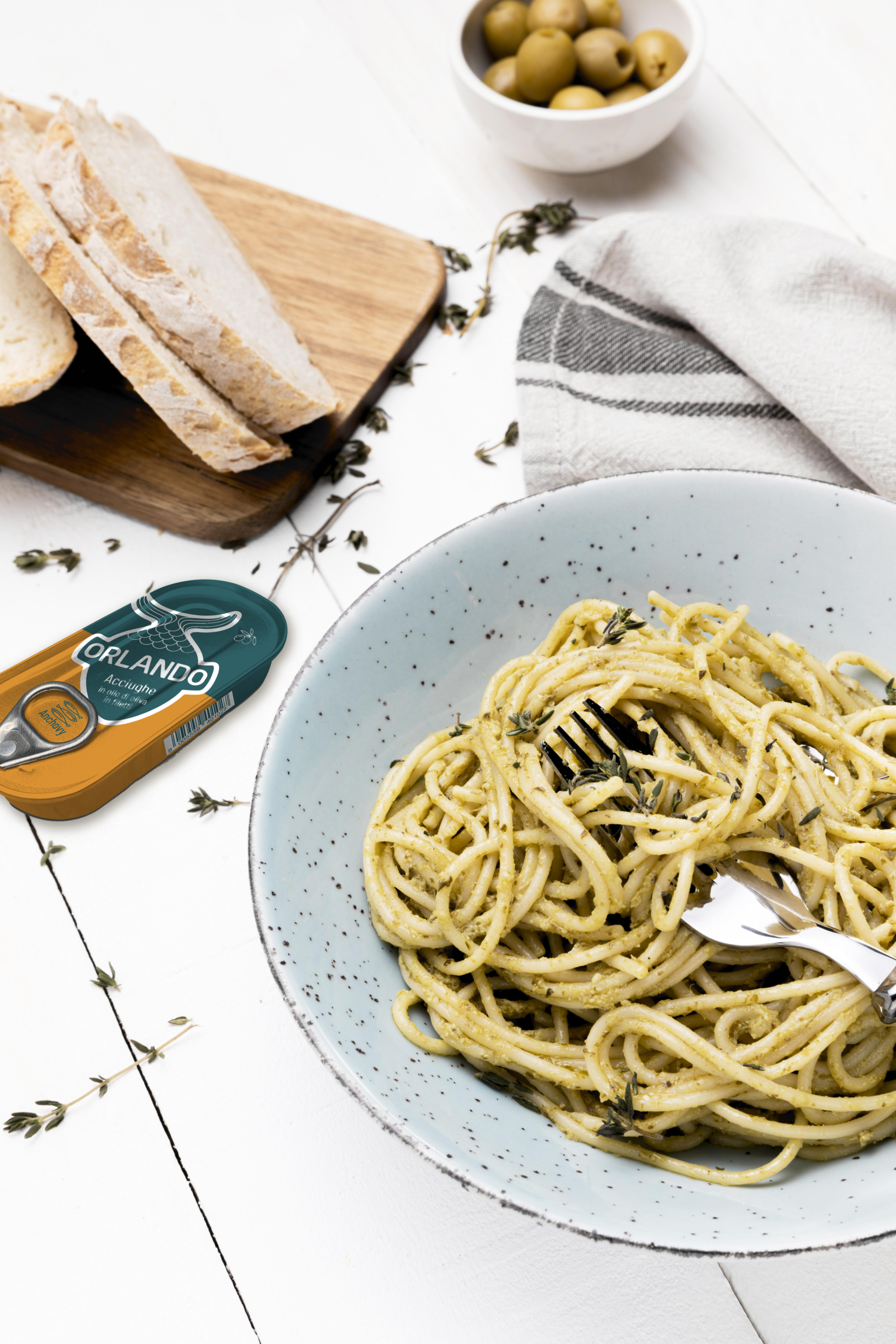 pasta al pesto di acciughe